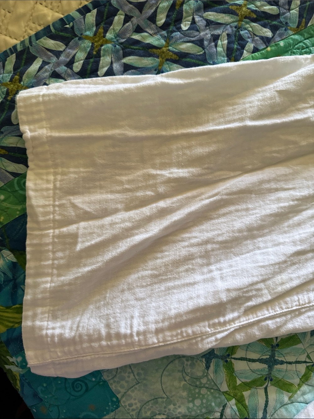 Democracy White Cropped Wide-Leg Pants - Picture 4 of 6